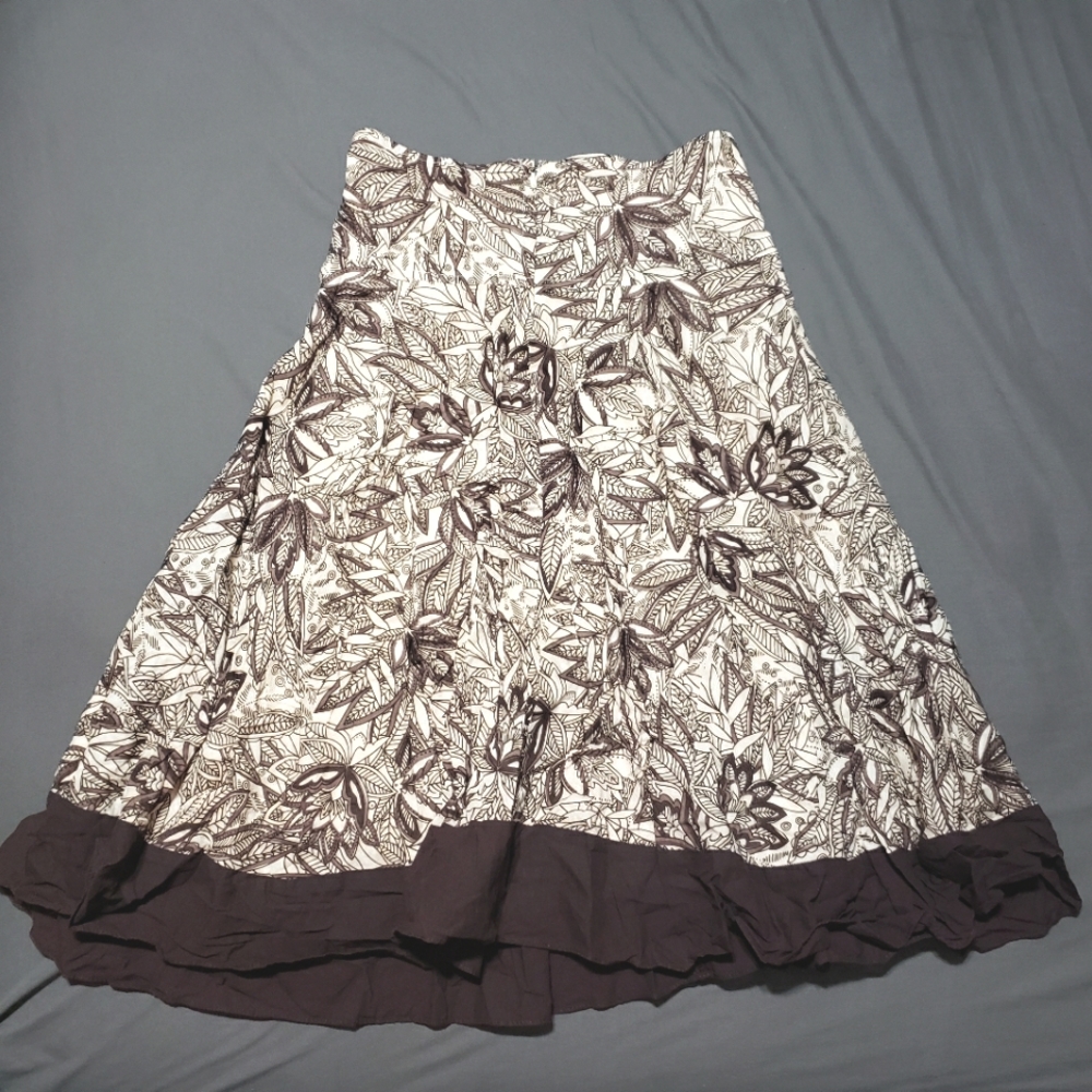 RW&Co. Brown floral swing skirt size 00